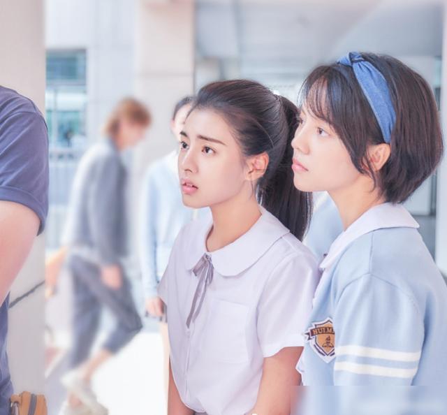 你发朋友圈吐槽过公司吗？是因为什么？